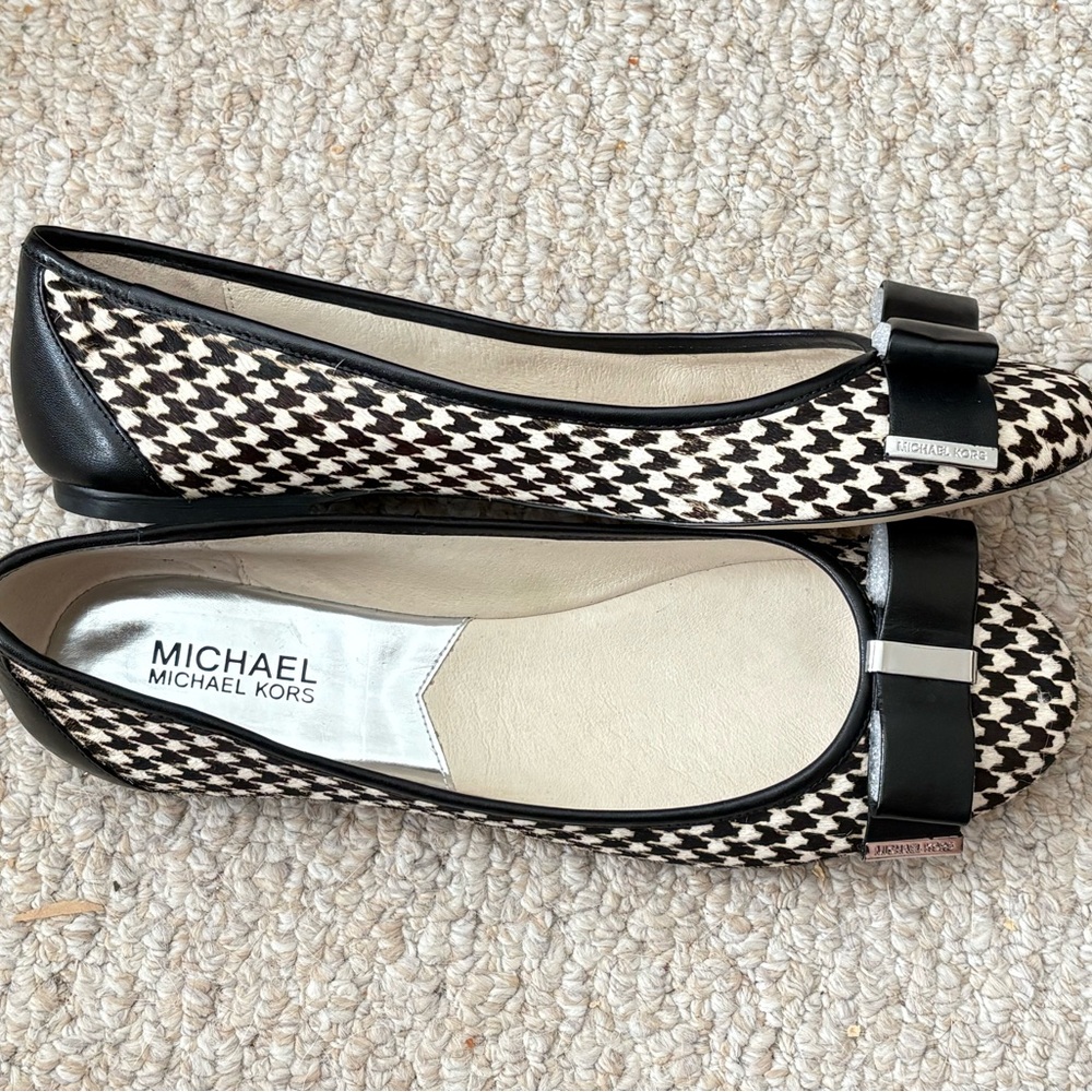 Michael Kors Kiera Ballet  Houndstooth Flats with Black Bow Size 10